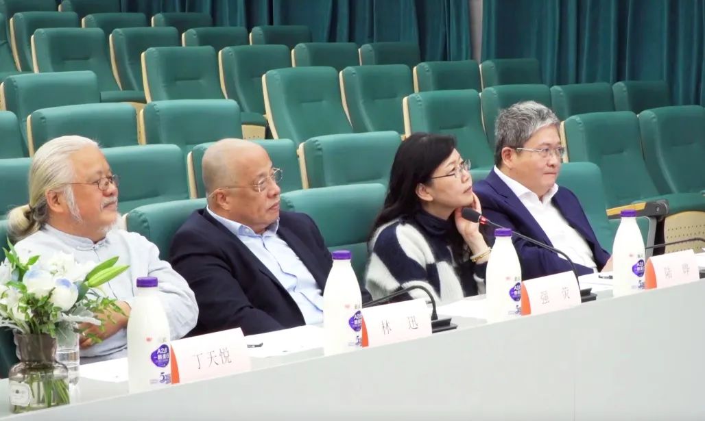 ”创意季“圆满落幕,小设计师们为未来智慧城市增添无限可能 ”创意季“圆满落幕,小设计师们为未来智慧城市增添无限可能