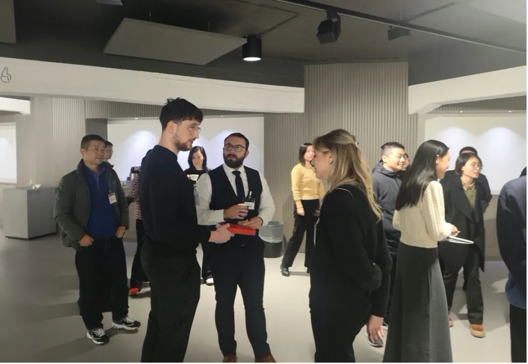 中英中小企业服务创新与合作研讨会在伦敦成功举行