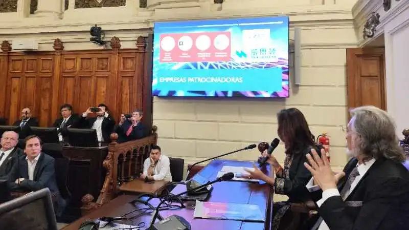 “中智创新中心”揭牌仪式 中智合作共谱新篇章 “中智创新中心”揭牌仪式 中智合作共谱新篇章